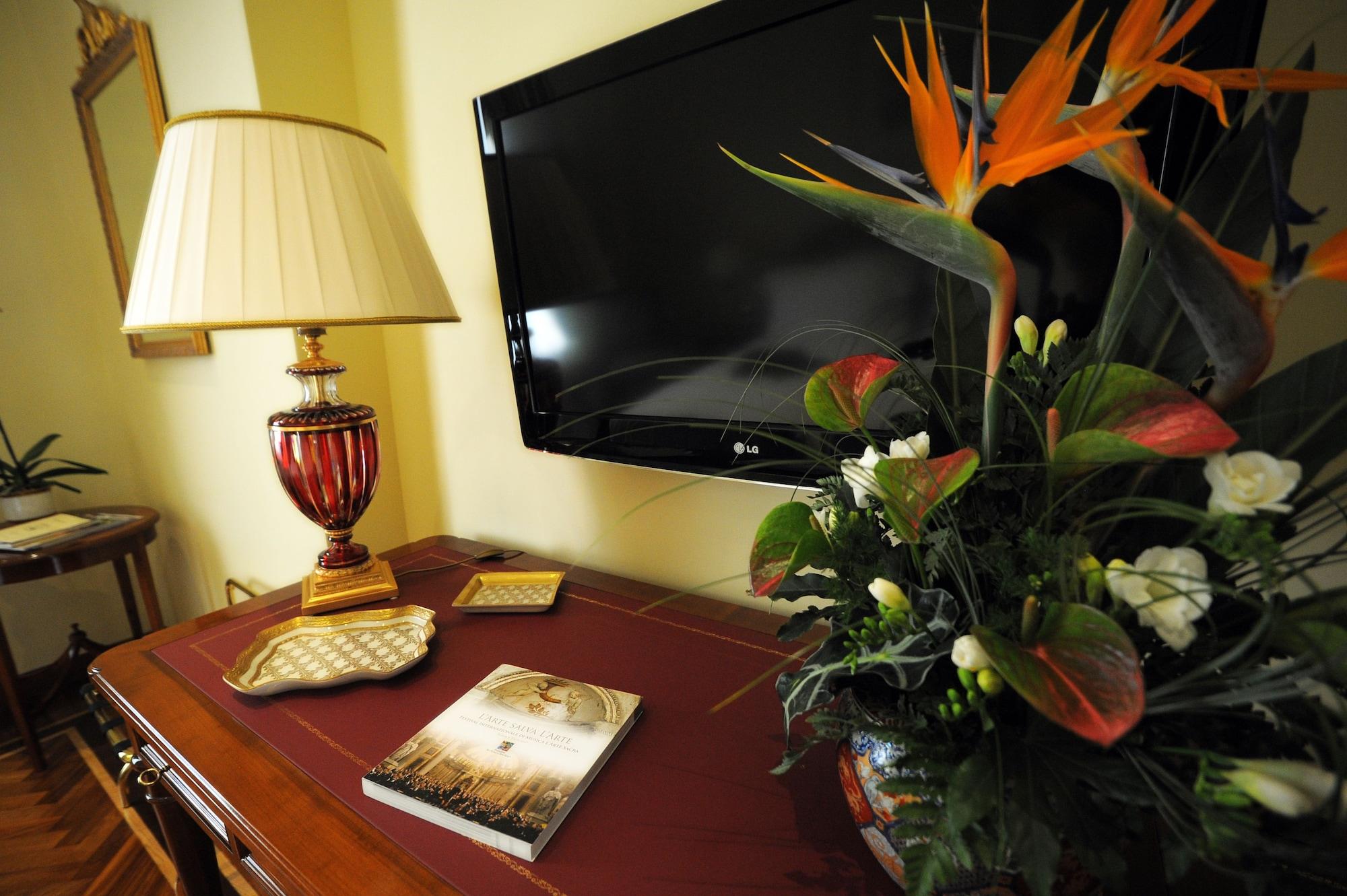 Hotel Residenza Paolo VI Roma Esterno foto