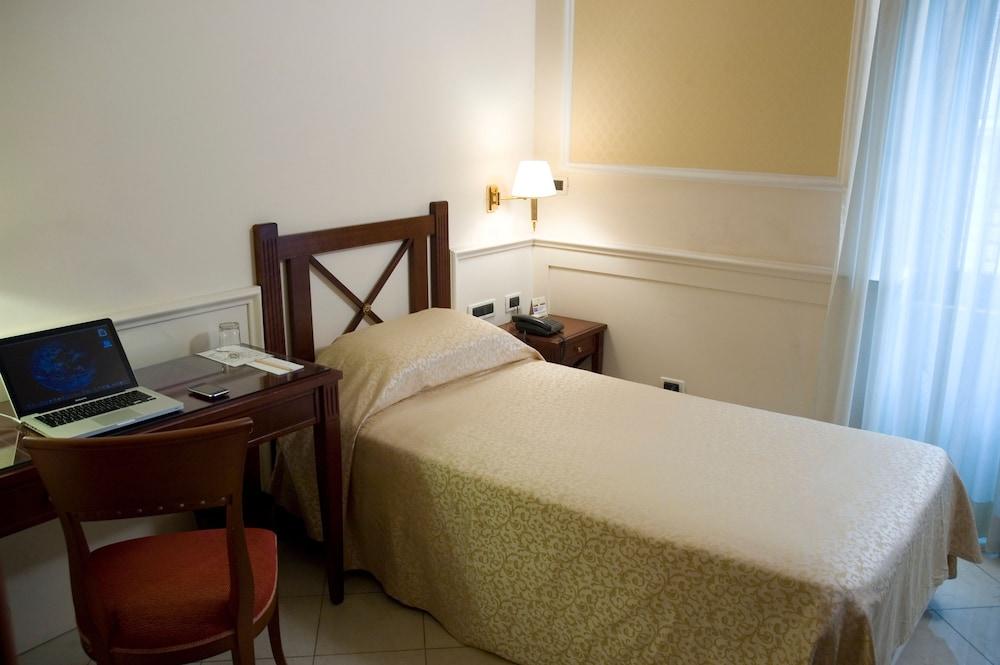 Hotel Residenza Paolo VI Roma Esterno foto